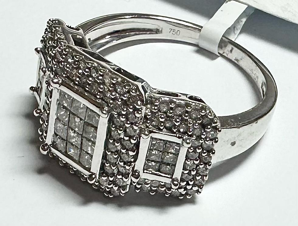 18ct white gold diamond ring with 1 carat stone in size Q1/2, featuring a sleek band and sparkling center diamond.