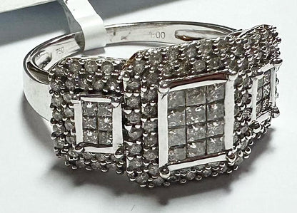 18ct white gold diamond ring with 1 carat center stone, size Q1/2, featuring a sleek and elegant design.