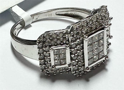 18ct white gold diamond ring with 1 carat center stone in size Q1/2, showcasing a sparkling, elegant jewelry piece.