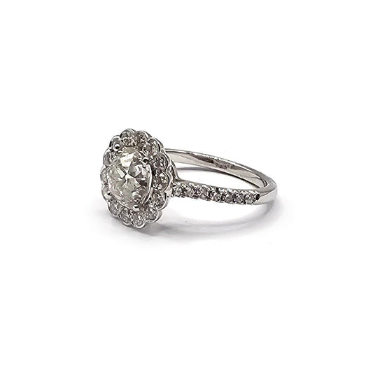 18ct white gold diamond ring with 2.69 carats of sparkling diamonds in size N, showcasing elegant design and craftsmanship.
