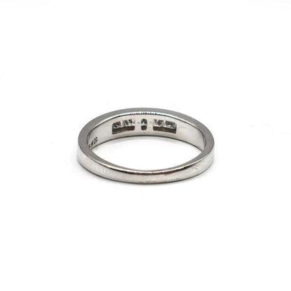 18ct white gold diamond ring with sparkling diamonds, unbranded jewelry piece featuring elegant design and fine craftsmanship.
