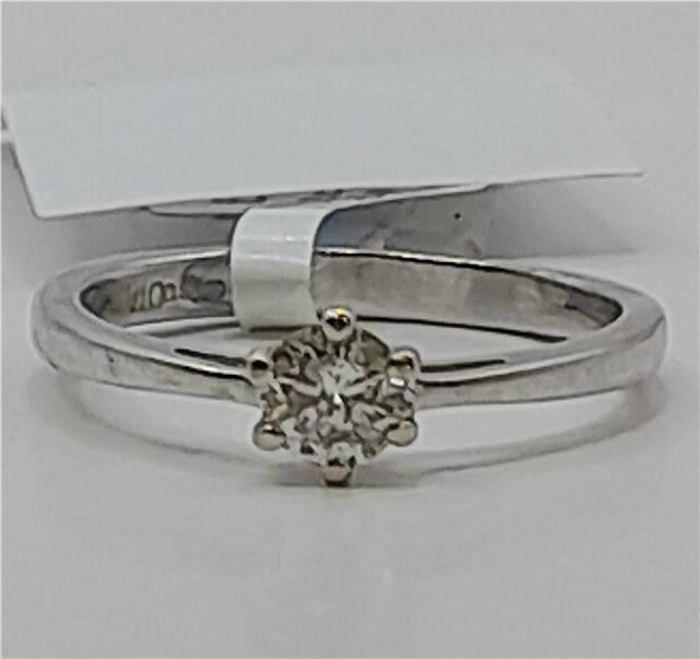 18ct white gold diamond ring in size I 1/2, featuring sparkling diamonds and elegant design.