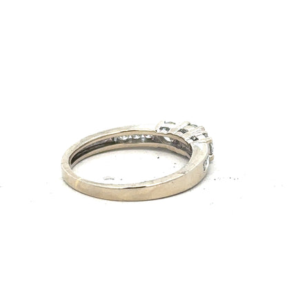 18ct white gold diamond ring size L, featuring sparkling diamonds and a sleek band, unbranded jewelry.