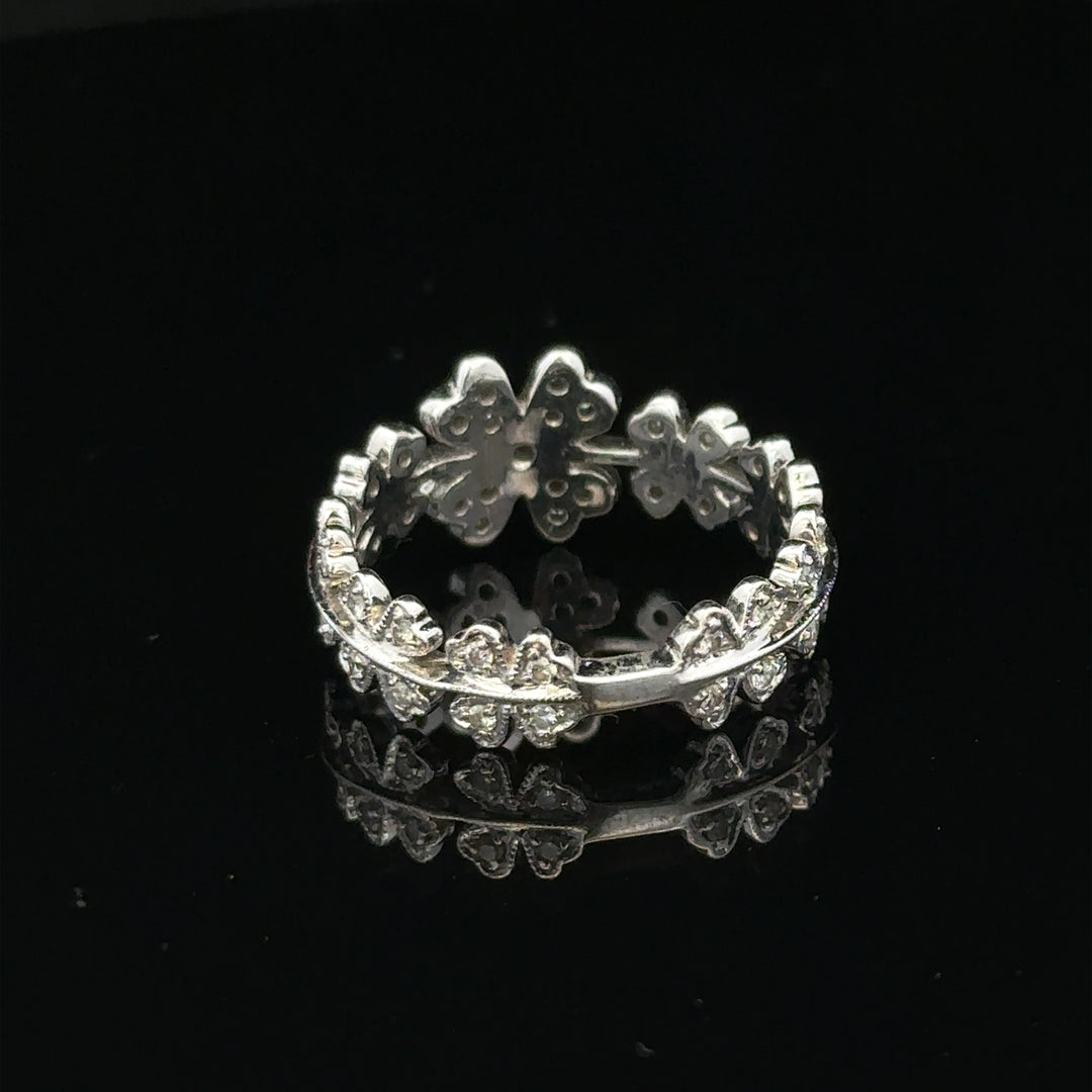 18ct white gold diamond ring in size N featuring a sparkling diamond setting and elegant design.