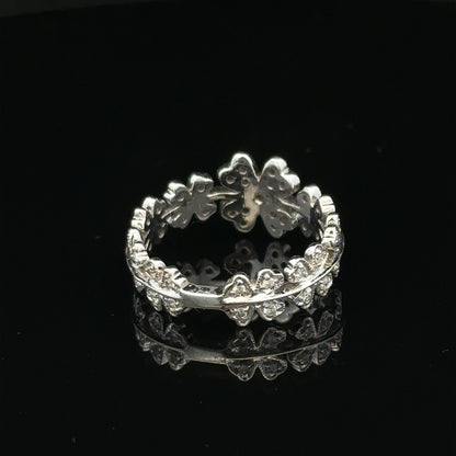 18ct white gold diamond ring in size N featuring a sparkling diamond, elegant jewelry piece with a sleek design.