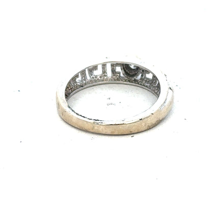 18ct white gold diamond ring in size N with sparkling diamonds, showcasing elegant jewelry craftsmanship.