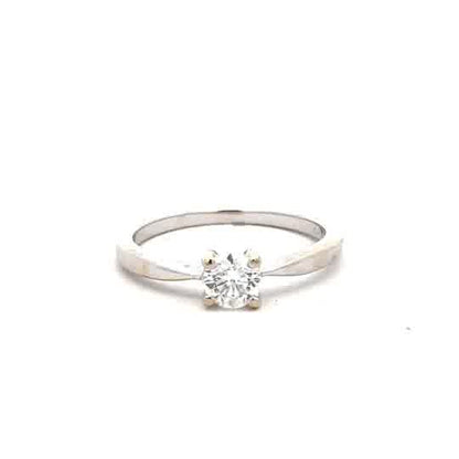 18ct white gold ring size J1/2 with a smooth polished band, unbranded, shown on a plain background.