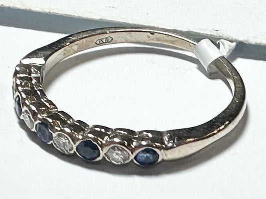 18ct yellow gold diamond and sapphire ring in size M, featuring sparkling gemstones and elegant craftsmanship.