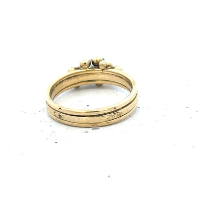 18ct yellow gold diamond ring in size I featuring a sparkling diamond, unbranded jewelry piece with elegant craftsmanship.