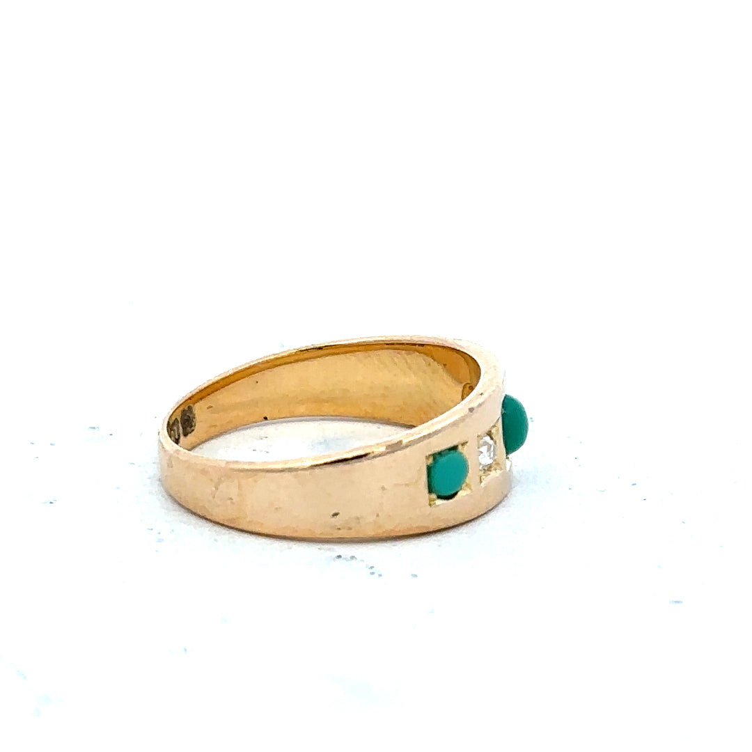 18ct yellow gold diamond ring in size K featuring a sparkling diamond setting, unbranded jewelry accessory.