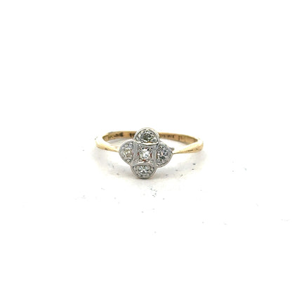 18ct yellow gold diamond ring in size L, featuring a sparkling diamond setting and a sleek, elegant design.