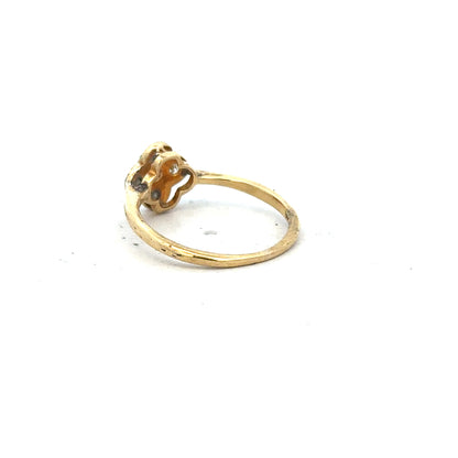 18ct yellow gold diamond ring in size L, featuring a sparkling diamond setting and a sleek, elegant band.