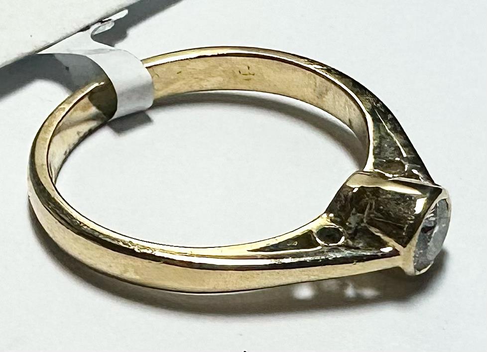 18ct yellow gold diamond ring, size L1/2, featuring a sparkling diamond setting, unbranded jewelry image.