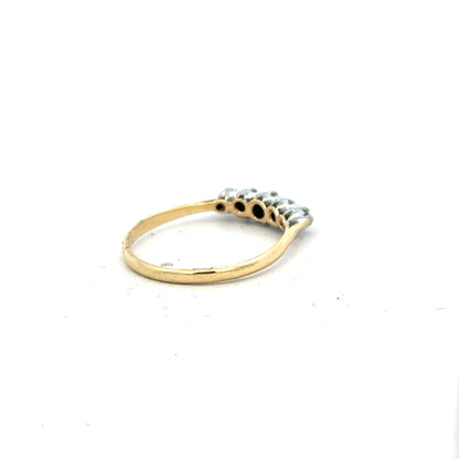 18ct yellow gold diamond ring in size N with sparkling diamonds, unbranded jewelry piece for elegant style.