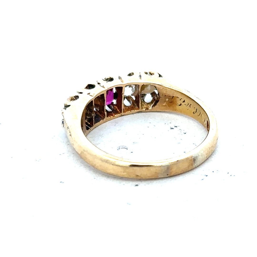 18ct yellow gold diamond ring in size N1/2, featuring a sparkling central diamond on a classic band.