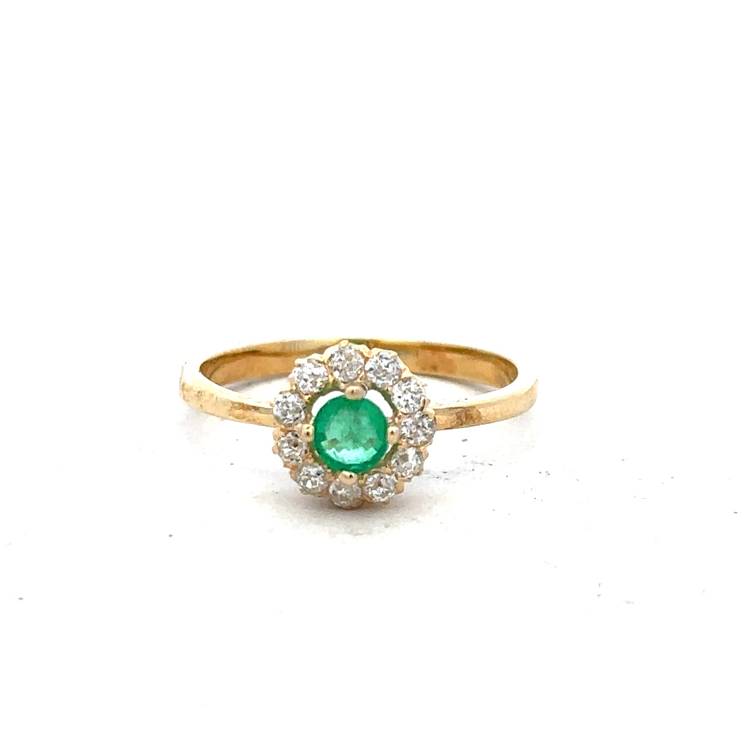 18ct yellow gold diamond ring in size P1/2, featuring a sparkling diamond setting with a sleek band design.