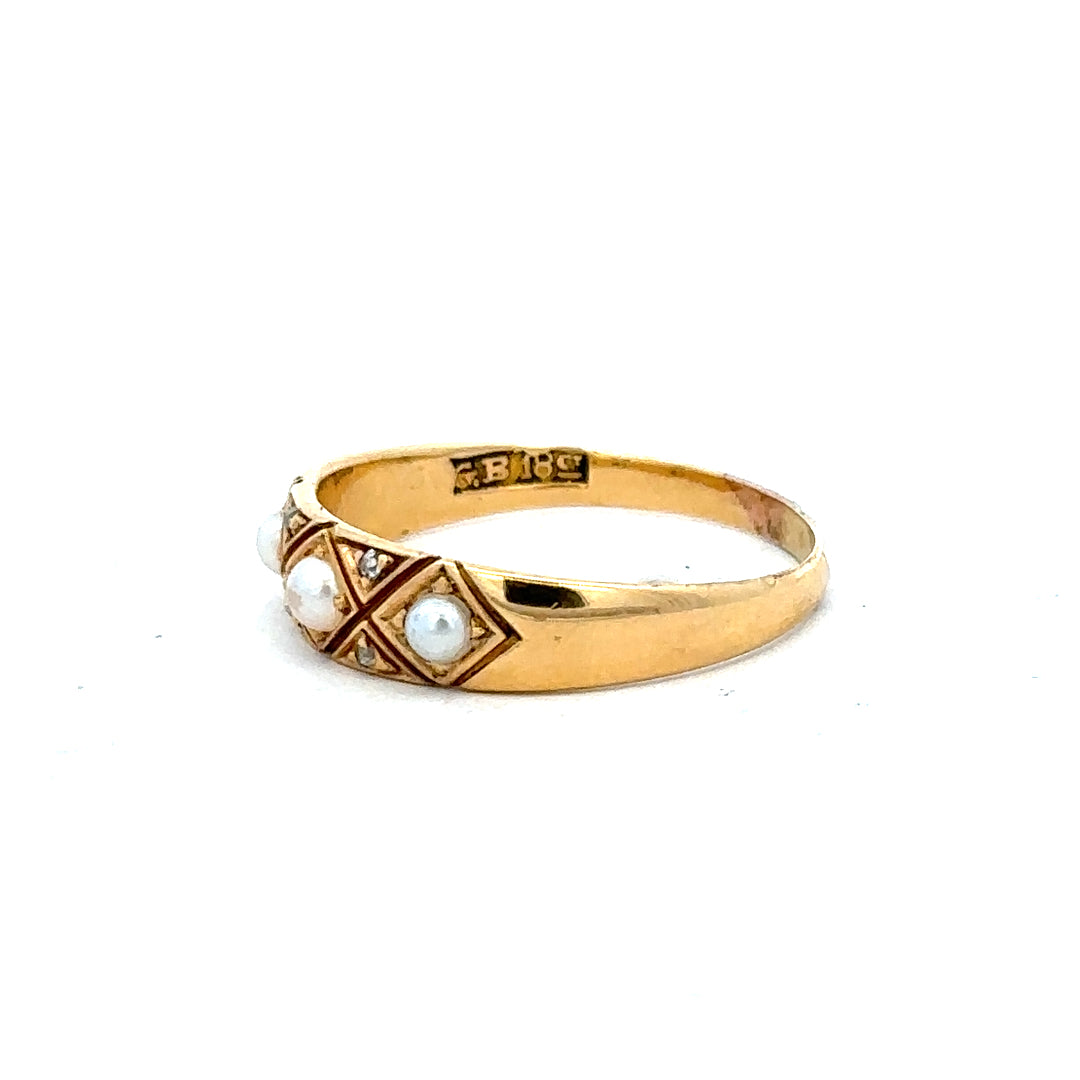 18ct yellow gold ring in size P1/2 with a smooth, polished finish, unbranded jewelry accessory.