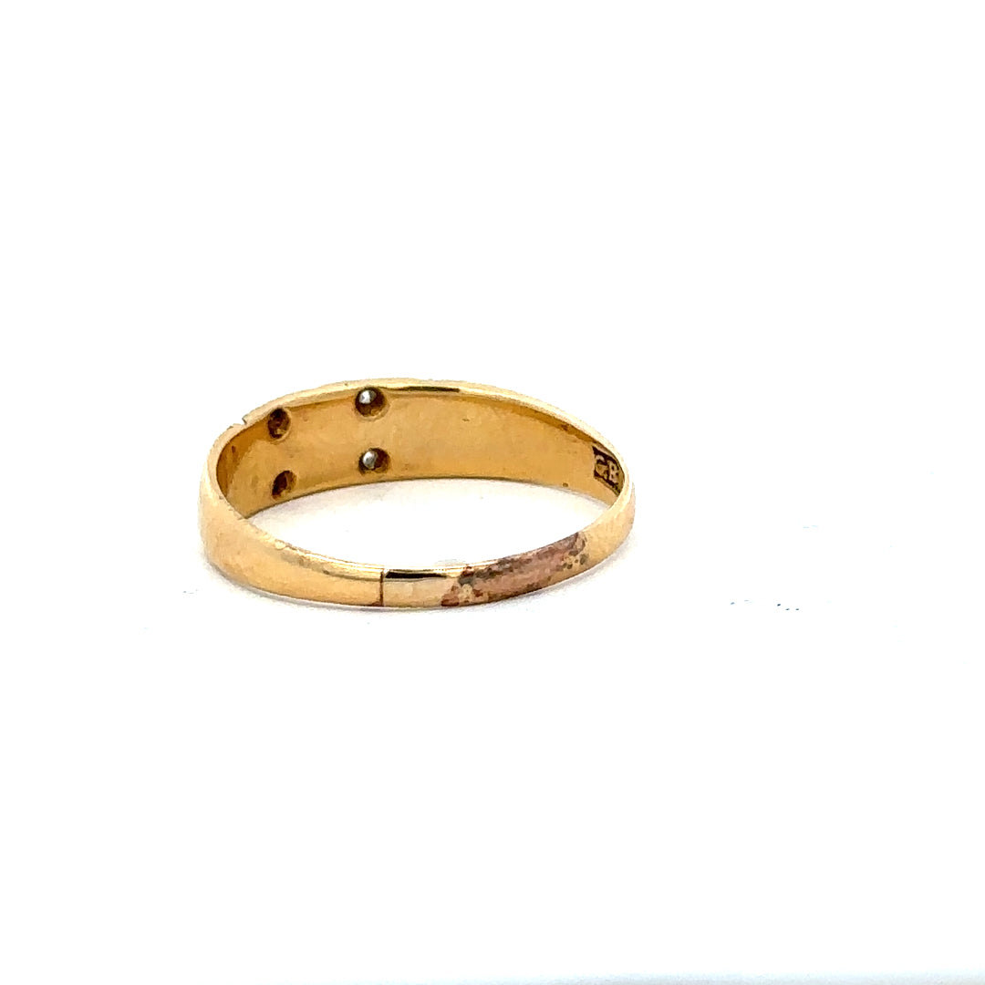 18ct yellow gold ring in size P1/2 featuring a smooth band, unbranded jewelry for elegant wear