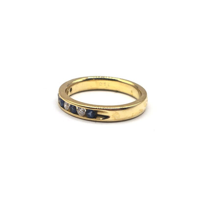 18ct yellow gold sapphire and diamond ring, size N, featuring a central sapphire and sparkling diamonds, unbranded jewelry.
