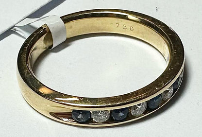 18ct yellow gold sapphire and diamond ring in size N, featuring a central sapphire surrounded by diamonds.