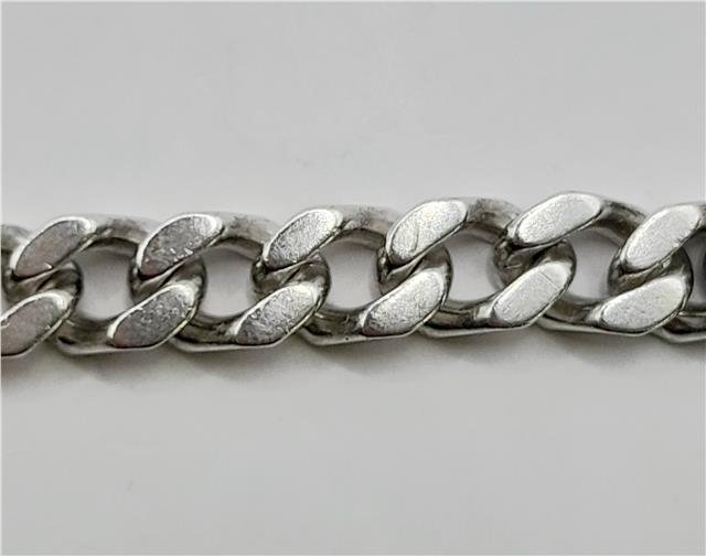 925 silver curb bracelet with a 24cm length and 37.9g weight, featuring detailed curb chain links.