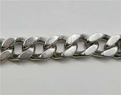 925 silver curb bracelet with a 24cm length and 37.9g weight, featuring detailed curb chain links.