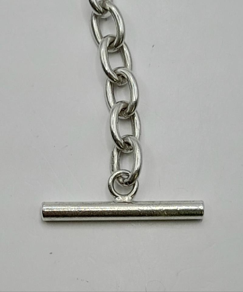 925 silver heart chain weighing 29.7g, featuring a delicate heart design, perfect for jewelry and accessory collection.