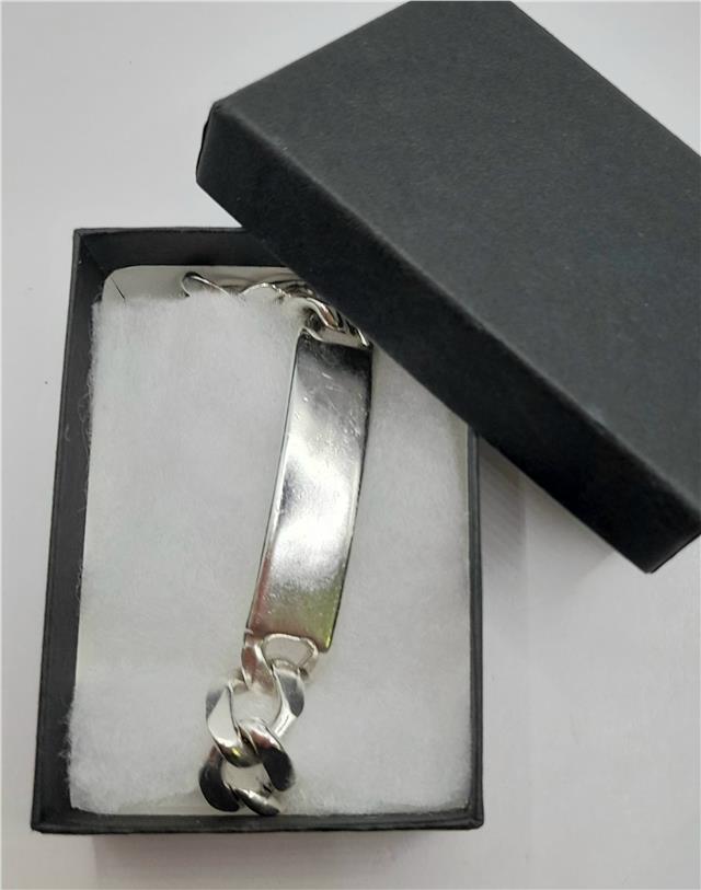 925 silver ID curb bracelet, 22cm, unbranded, featuring a sleek chain design and secure clasp.