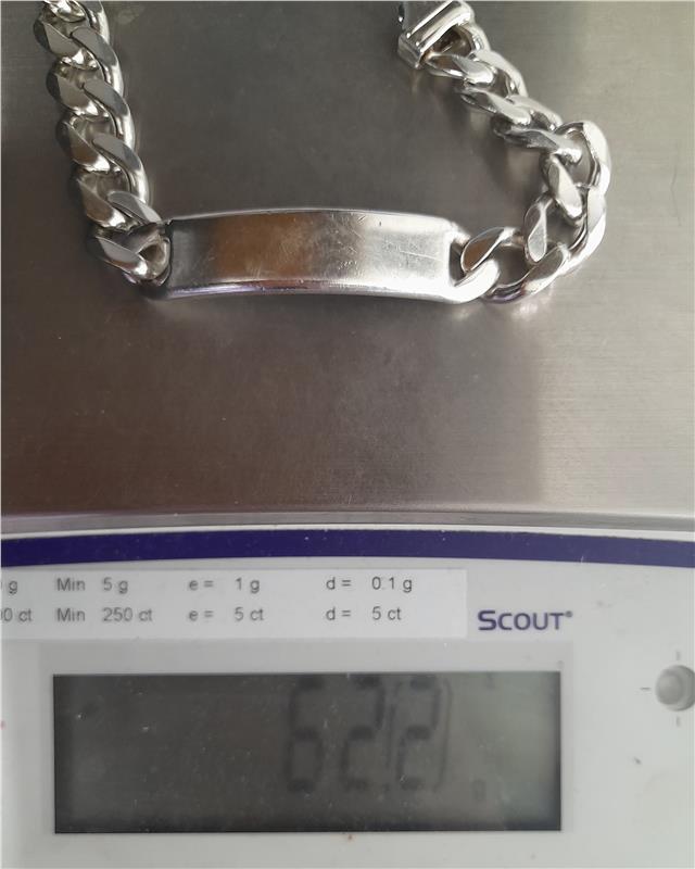 925 silver ID curb bracelet, 22cm, unbranded, with a sleek chain design and secure clasp, designed for everyday wear.