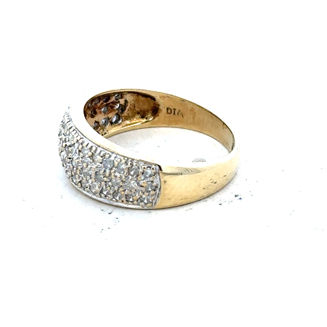 Unbranded 9ct gold diamond ring with 1/2 carat total weight, size M, showcasing a sparkling diamond design.