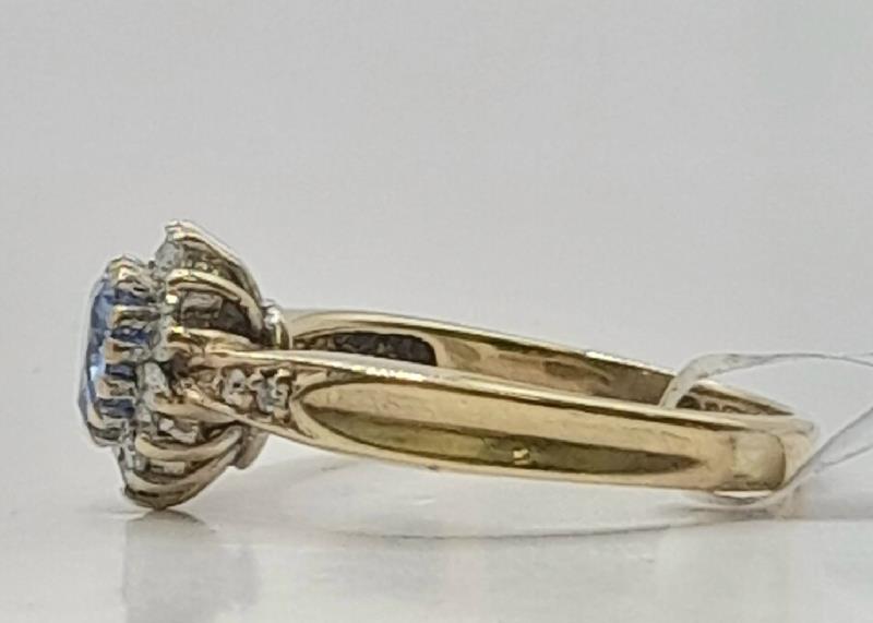 9ct diamond ring in size J1/2 featuring sparkling diamonds, unbranded jewelry, weight 2.8g, elegant and classic design.
