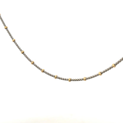 9ct gold chain weighing 5.6g, unbranded, featuring a classic link design and polished finish.