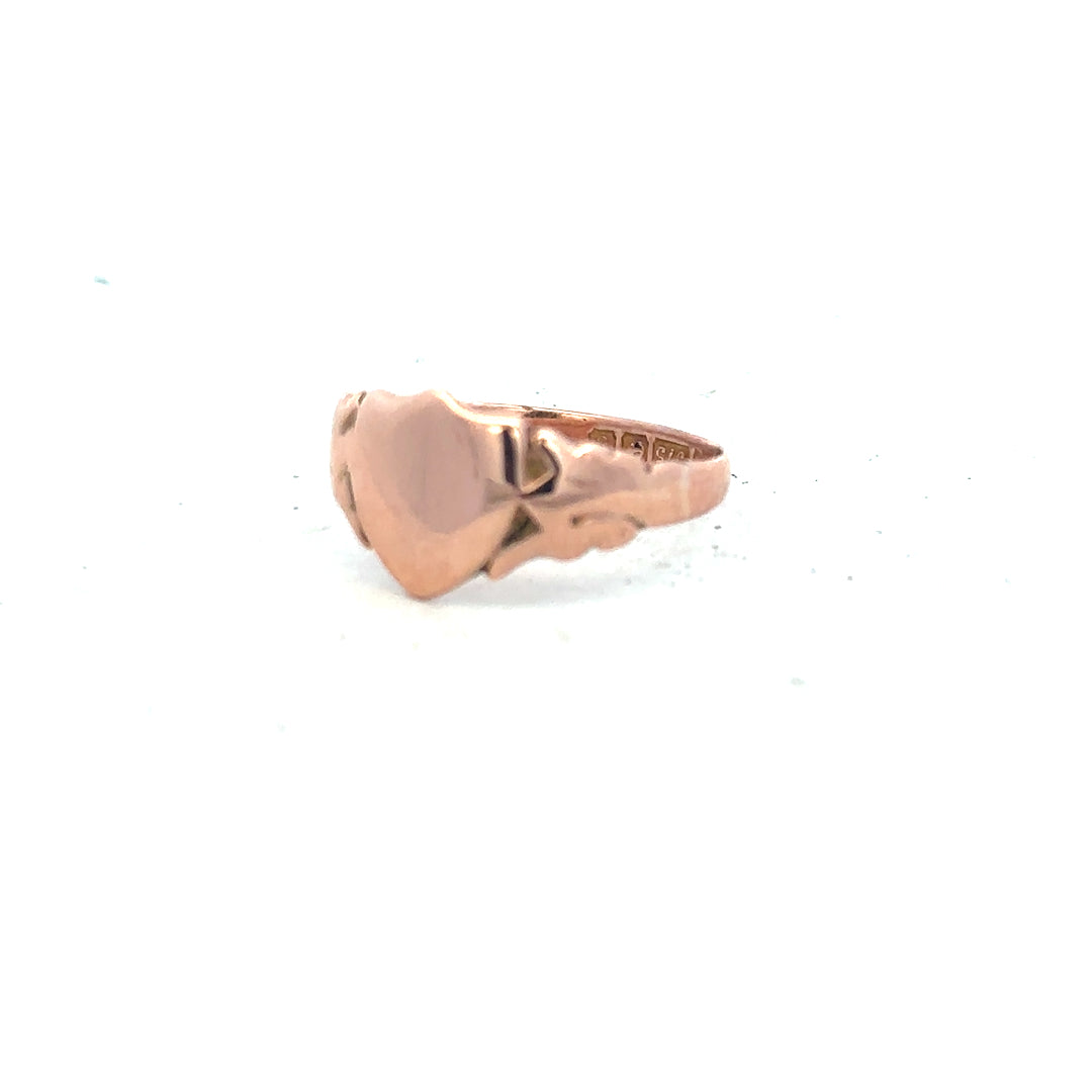 9ct gold ring in size O with a smooth polished finish, unbranded jewelry shown in the product image.