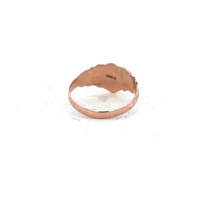 9ct gold ring in size O featuring a smooth band, unbranded jewelry piece with a polished finish.