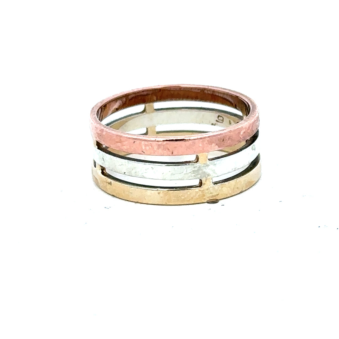 9ct gold ring in size P with a simple band design, unbranded, showcasing a smooth, polished surface.
