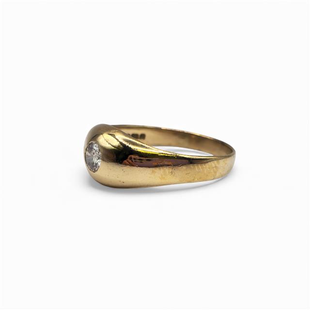 9ct yellow gold diamond ring with a single sparkling diamond, showcasing elegant jewelry design.