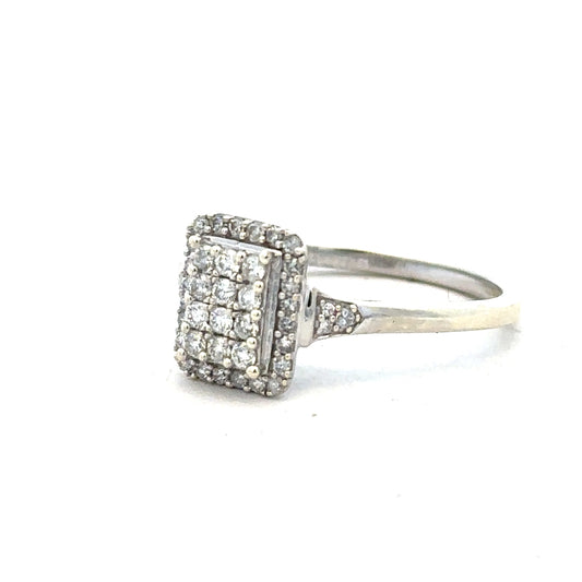9ct white gold diamond ring with 0.36 carats, size S, featuring a sparkling central diamond and elegant design.