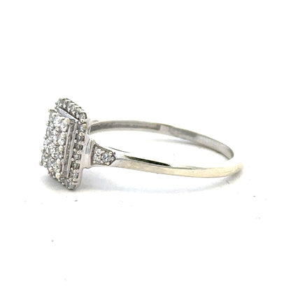 9ct white gold diamond ring with 0.36 carats, size S, featuring a sparkling central diamond and elegant design.