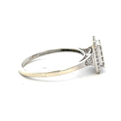 9ct white gold diamond ring with 0.36 carats, size S, featuring a sparkling central diamond and elegant design.