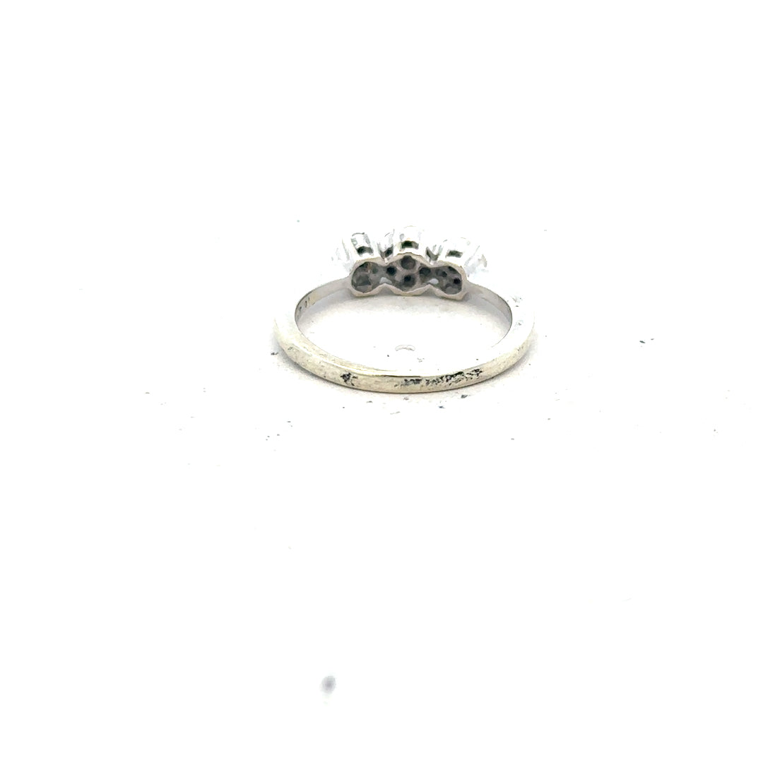 9ct white gold diamond ring with 25pts of diamonds in size I1/2, showcasing a sleek and elegant design.