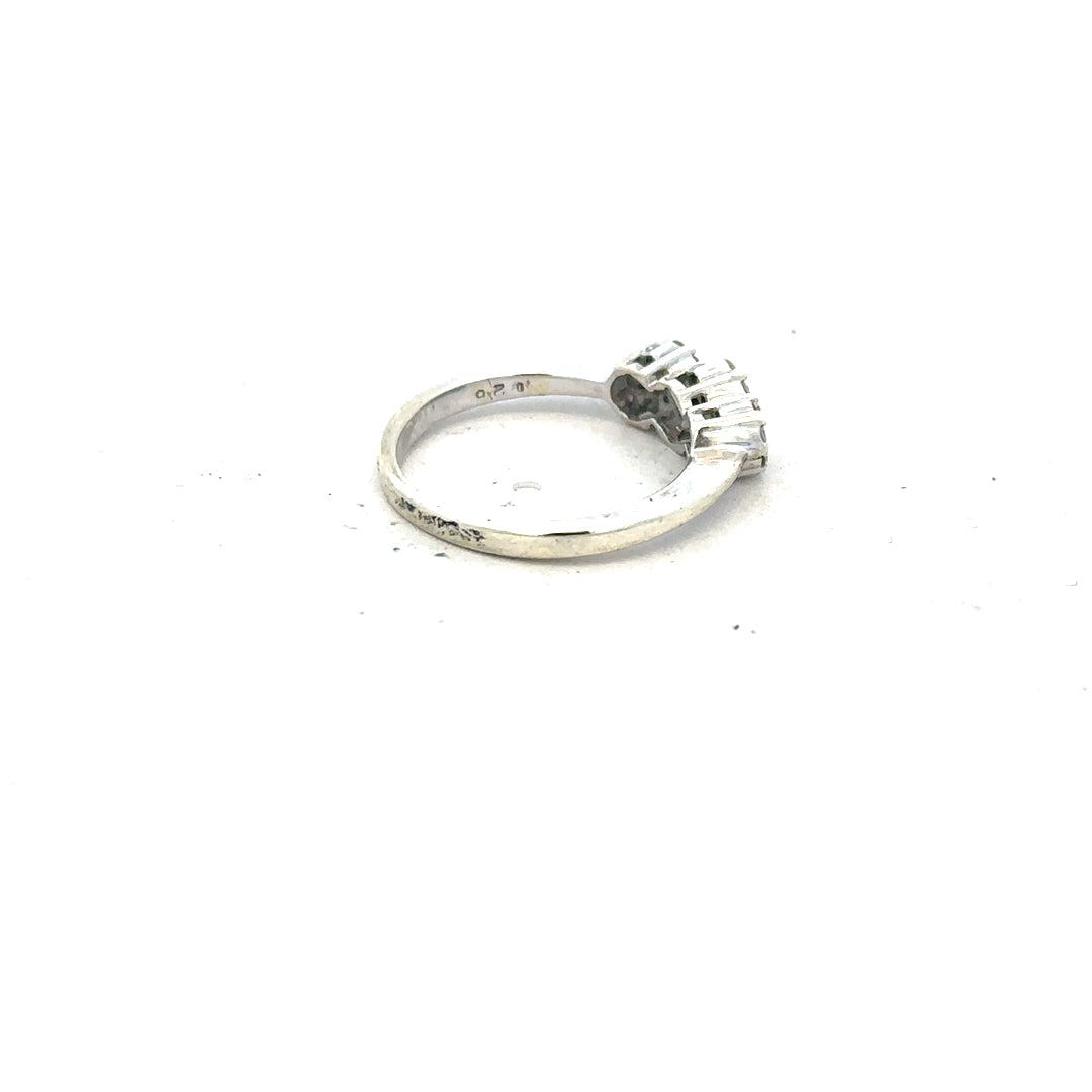 9ct white gold diamond ring with 25pts of diamonds in size I1/2, featuring a sleek and elegant design.