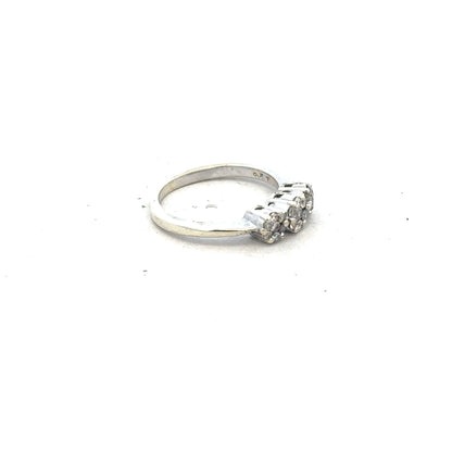 9ct white gold diamond ring with 25pts of diamonds in size I1/2, featuring a sleek and elegant design.