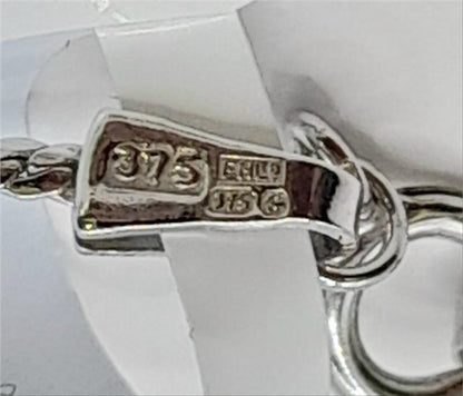 9ct white gold chain, 17-inch length, 5.1g, unbranded, featuring a classic chain design.