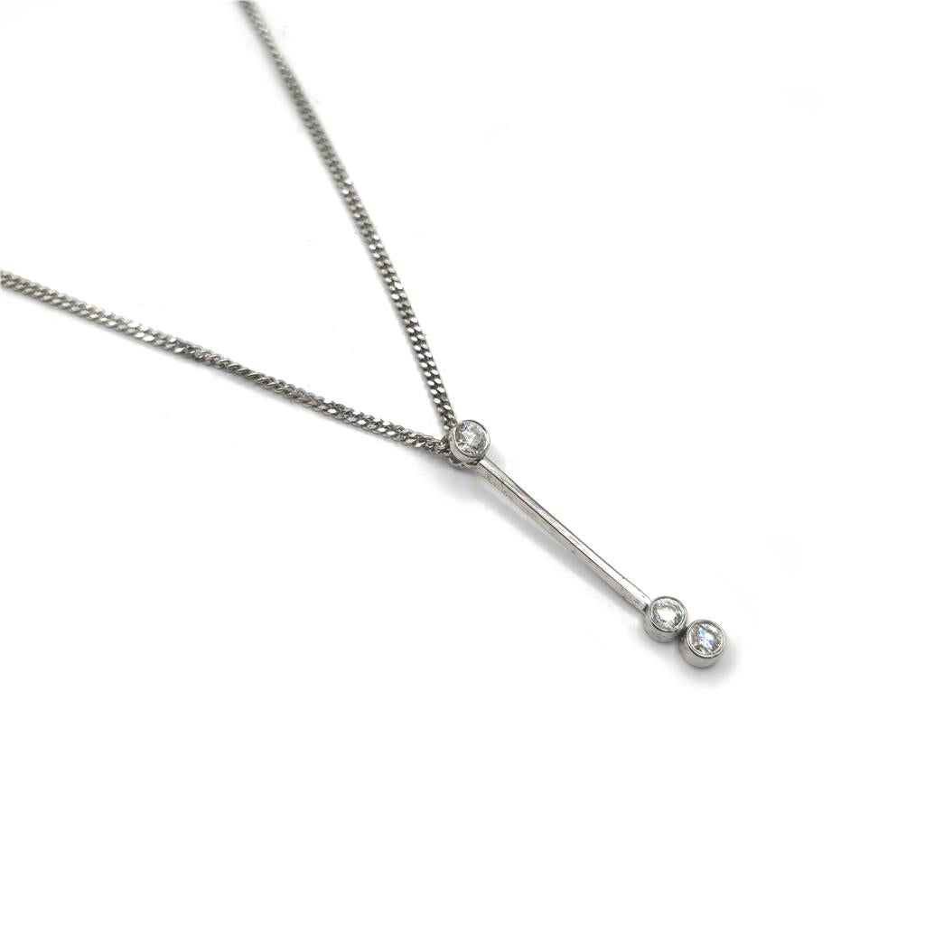 9ct white gold chain with 18ct white gold diamond pendant, elegant jewelry piece featuring sparkling diamonds and a delicate design.