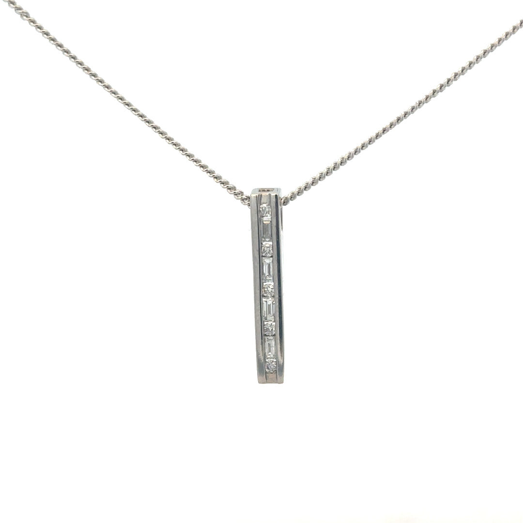 9ct white gold chain with 18ct 0.25 carat diamond pendant, showcasing elegant jewelry design and sparkling gemstone detail.