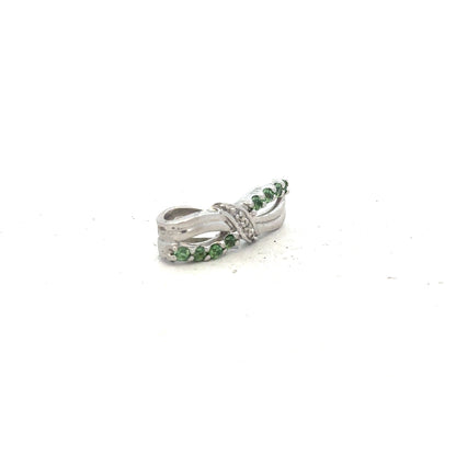 9ct white gold diamond pendant with sparkling diamonds, weighing 2.2g, elegant jewelry piece with a classic design.