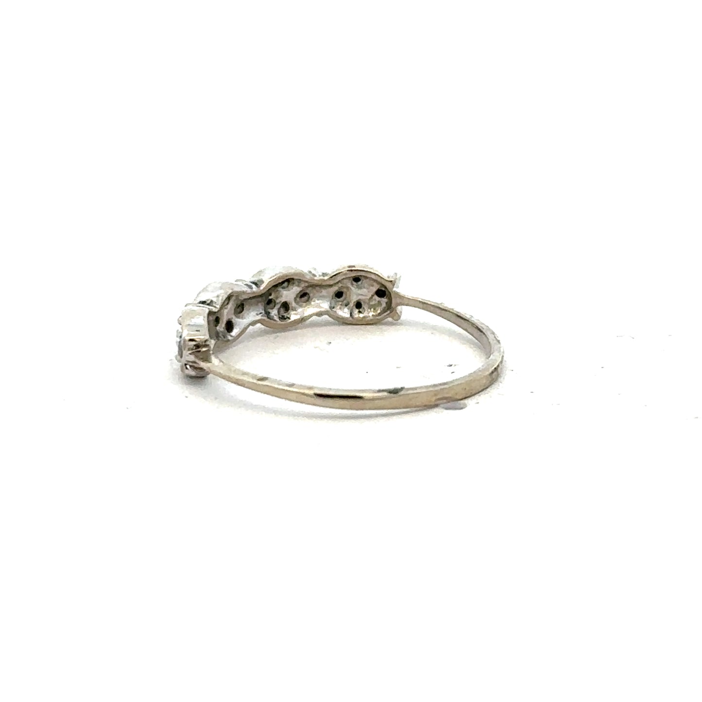 9ct white gold diamond ring size K1/2, elegant jewelry with sparkling diamonds, unbranded.