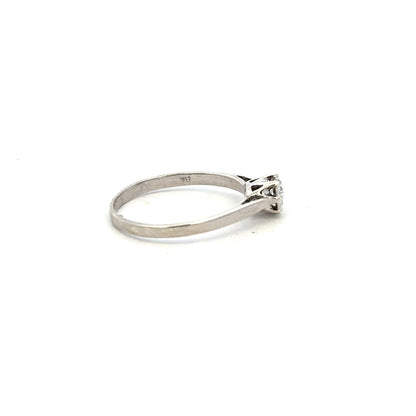 9ct white gold diamond ring size N with sparkling diamonds, featuring a sleek band design.