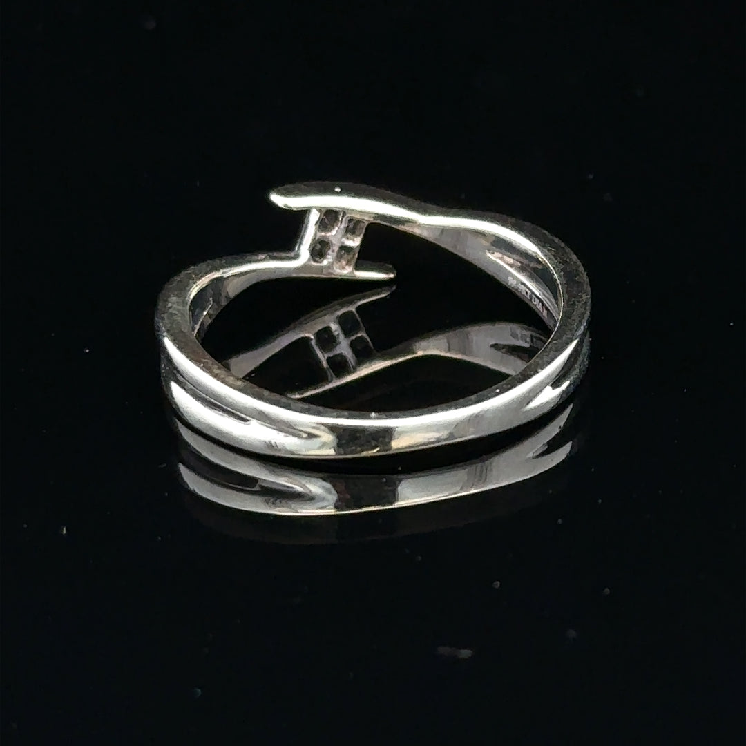 9ct white gold diamond ring in size O with a sparkling diamond solitaire, elegant jewelry piece.