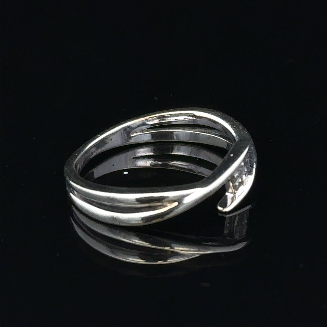9ct white gold diamond ring in size O with sparkling diamonds, featuring a sleek, elegant design.